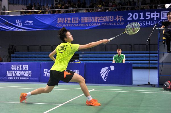 他们通过精 他们通过精